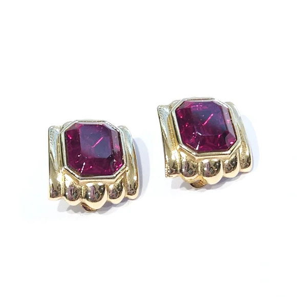 Vintage Givenchy Red Rhinestone Faux Ruby Gold Tone Clip On Earrings - Picture 10 of 16